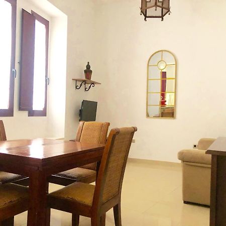 Arenal Suite - 1 Dormtitorio เซบีญา ภายนอก รูปภาพ